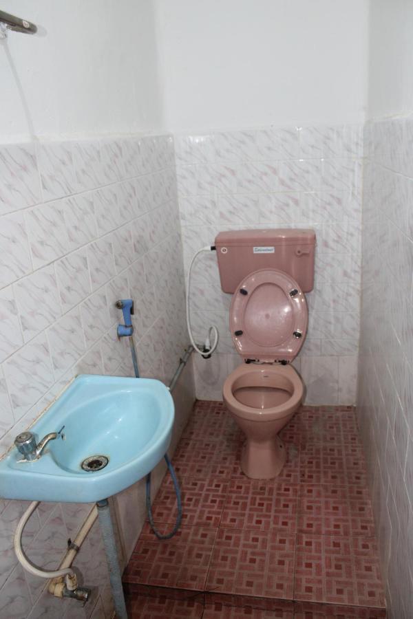 Balaji Guest House Pondicherry Exterior photo