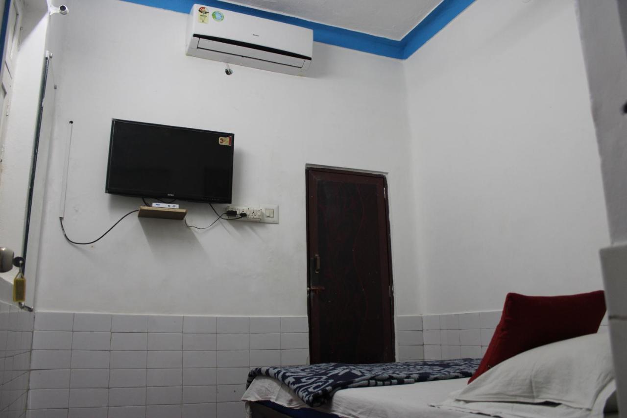 Balaji Guest House Pondicherry Exterior photo