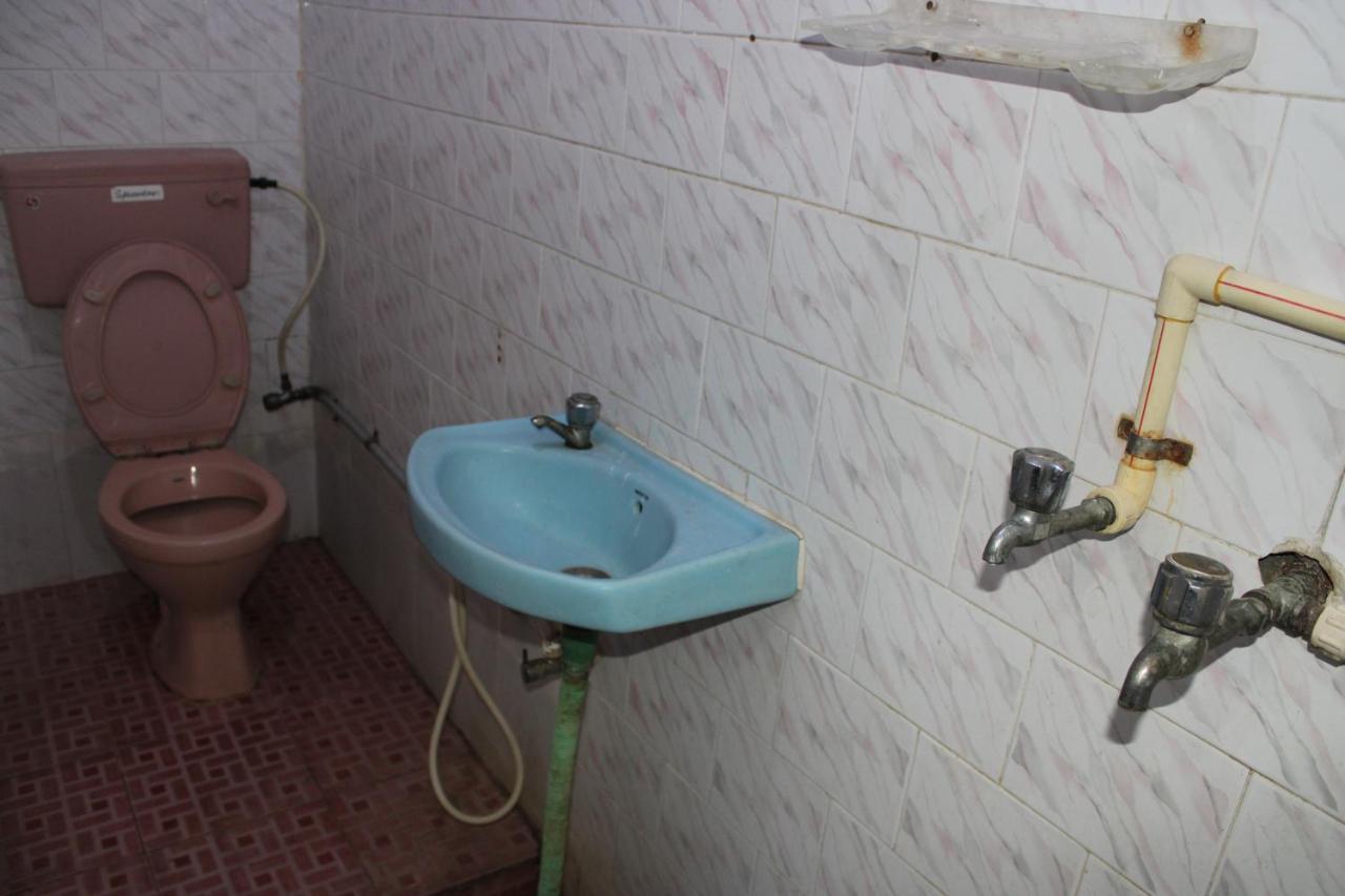 Balaji Guest House Pondicherry Exterior photo